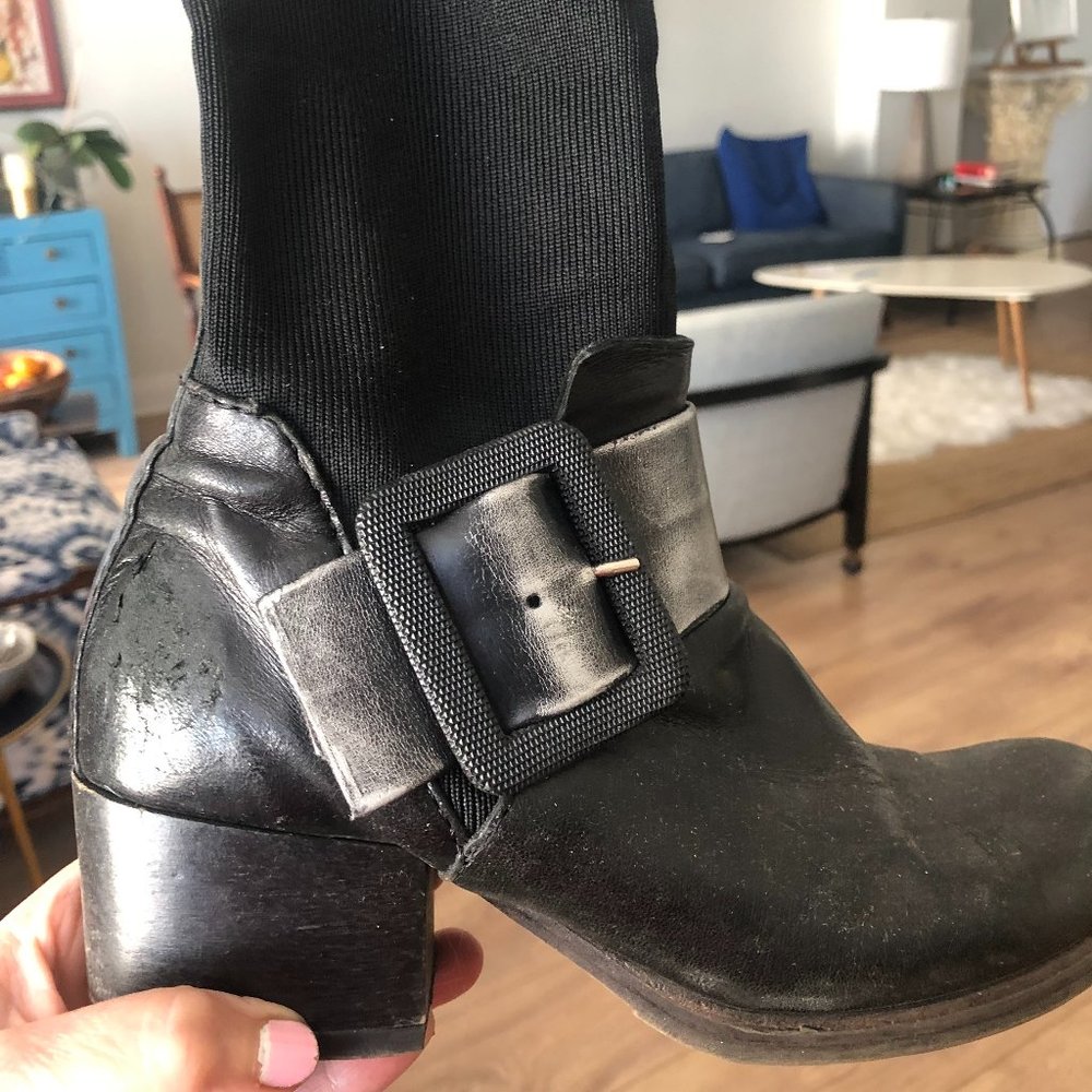 Boots Size 7